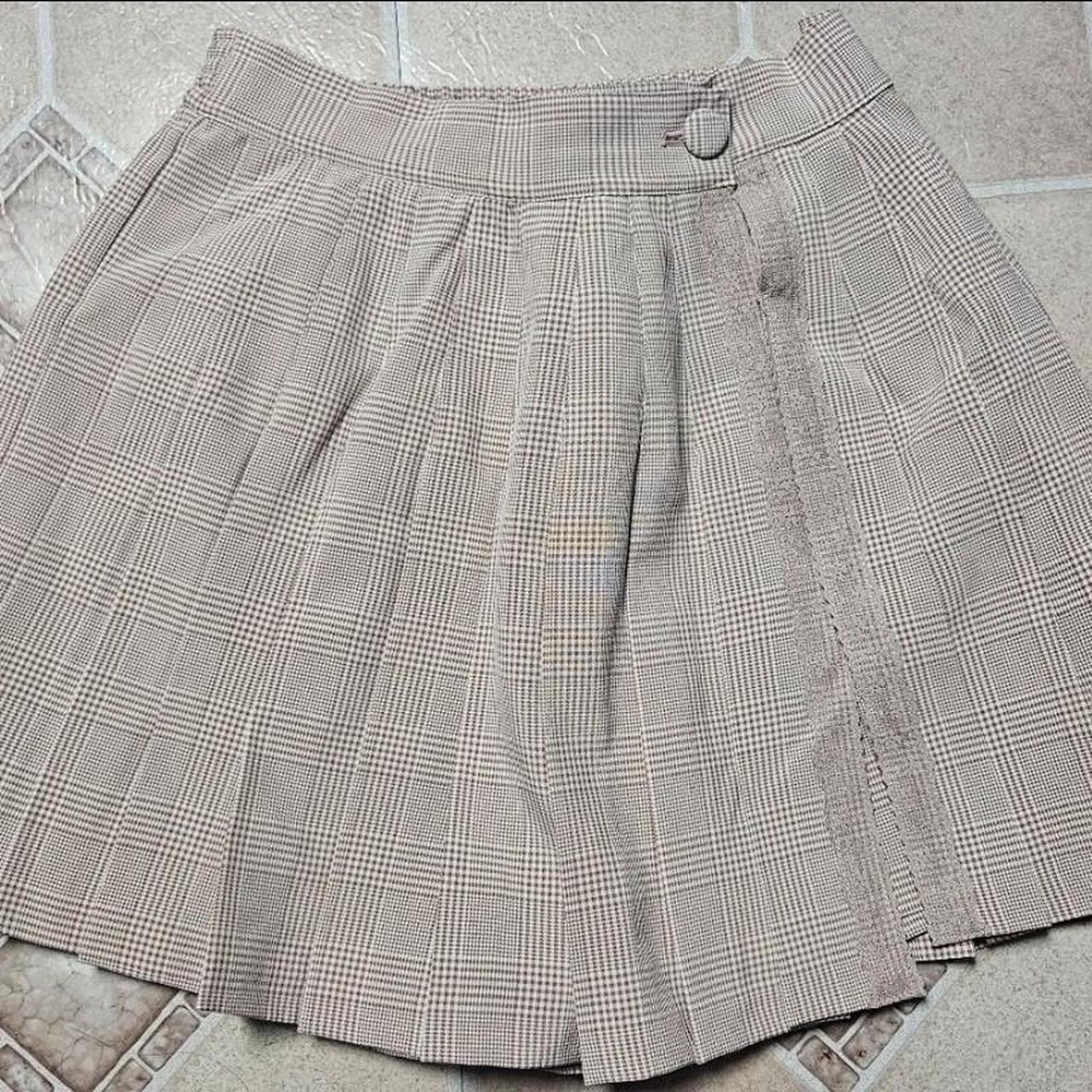 LIZ LISA Checkered Mini Skirt in Cream